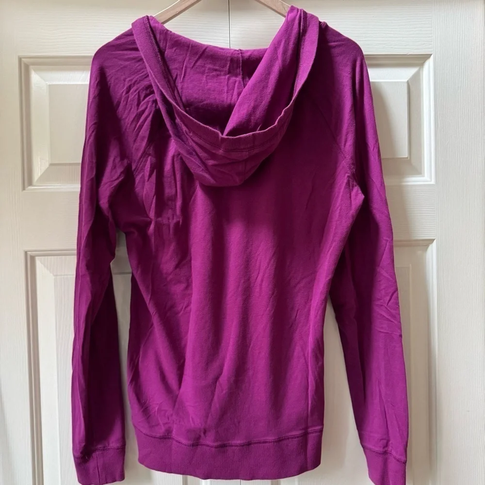 Vintage Nike V-Neck Hooded Long Sleeve Shirt Women’s size Large